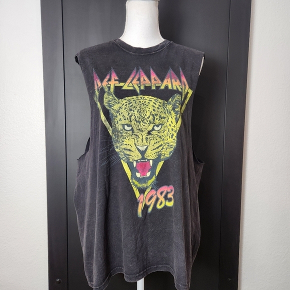 VINTAGE INSPIRED DEF LEPPARD 1983 BAND TOUR TANK T-SHIRT SIZE LARGE - Picture 1 of 9